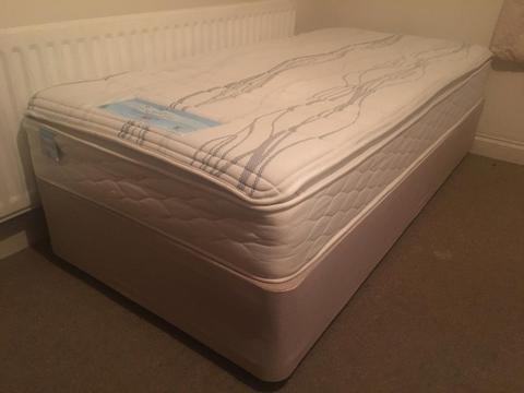 Single divan bed with mattress-£50 delivered