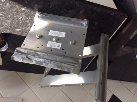 Heavy Duty fold flat tv bracelet