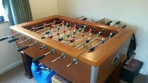 Quality TABLE FOOTBALL TABLE - (Excellent Condition)