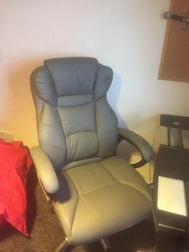 office chair and desk for sale