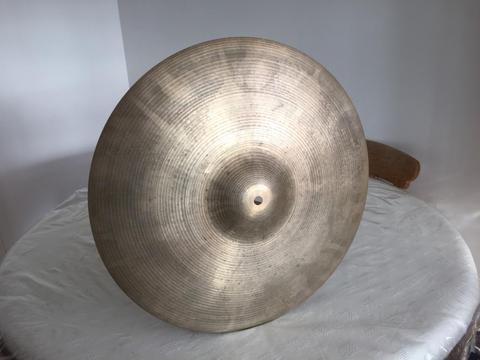 70’s Zildjian Avedis 18” Crash *damaged*