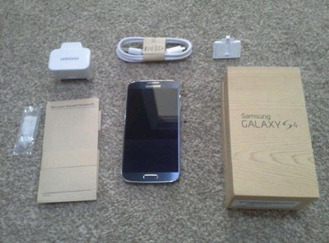 Samsung S4 (GT-19505) 16gb Black Mist Unlocked Fully Boxed *Excellent Condition*