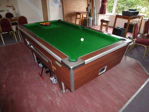 Pub type / superleague pool table WANTED
