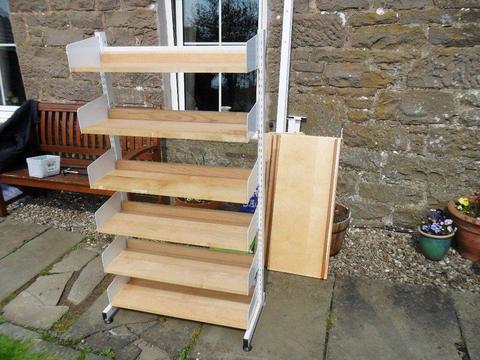 STURDY METAL SHELVING UNITS WITH 5 BEECH SHELVES shed/garage/office/display/shop/home FORFAR DD82RQ