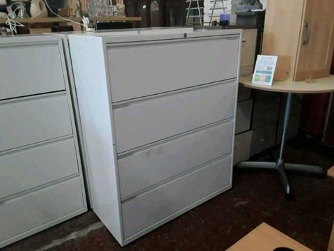 Herman Miller 4 draw office storage cabinet
