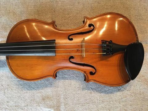 Full size 4/4 Dresden Violin