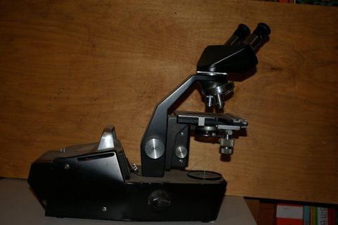 microscope, compound swap for stereo microscope