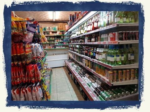GROCERY SHOP FOR SALE WITH 3 BEDROOM FLAT