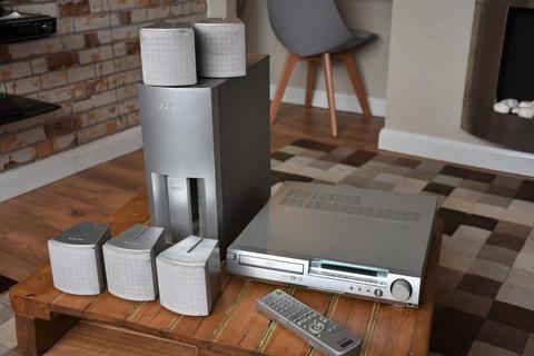 BARGAIN Sony DAV-S300 Home Theatre System CD/DVD iPhone/iPad/Android Audio compatible