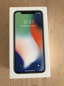 IPhone X TOP OF THE RANGE 256 unlocked white silver
