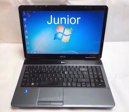 Acer HD Laptop, 320GB, 3GB Ram, Window 7, Microsoft office, Very Good Condition, Ready to use