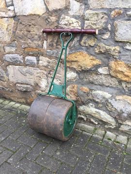 Vintage dale cast garden roller