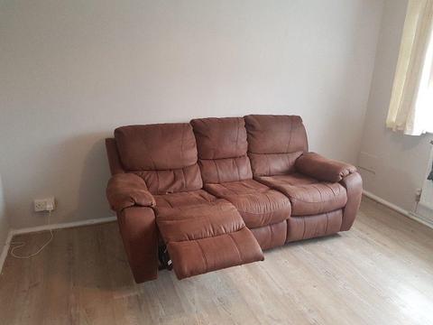 Brown recliner sofas set