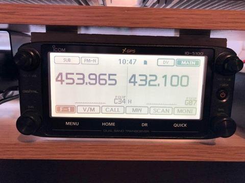 ICOM ID5100 HAM RADIO may swap