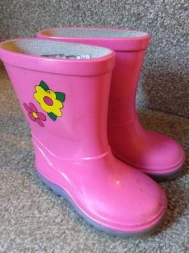 Girls wellies size 4 infant