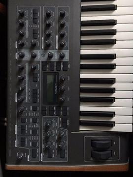 Access Virus TI2 61 Note Keyboard Synth with extras