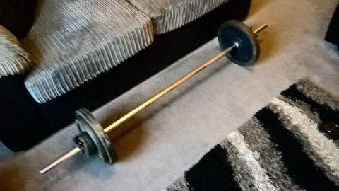 Dp Cast Weights With 5ft Chrome Barbell