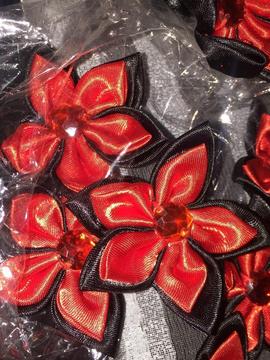 Bundle of red & black flowers ready to sew on hair