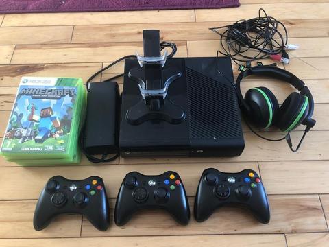 Xbox360 with accessories