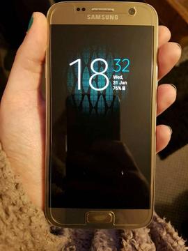 Galaxy S7 Unlocked Fully Boxed 32GB Gold swap iphone 6S plus