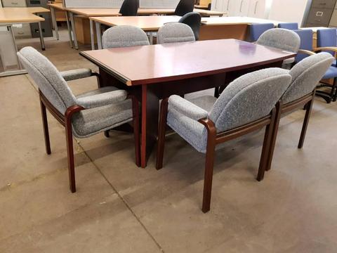 Large boardroom style table and 6 chairs