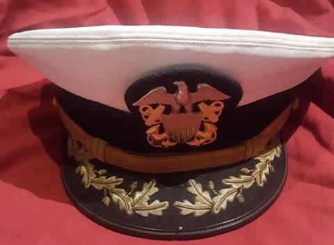 U.S. Navy - Naval Officer Captain White /Khaki Visor Hat