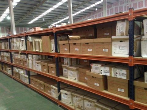 JOB LOT systemas industrial long span shelving 500 bays available( pallet racking , storage )