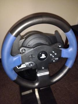 Thrustmaster T150 Force Feedback Steering Wheel PC PS3/PS4 in Perfect Condition + Stand