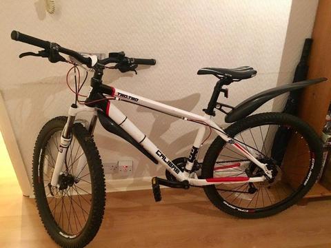 Mountain bike - 2017 - Calibre Two.Two V2 Alloy Hardtail - GREAT VALUE!