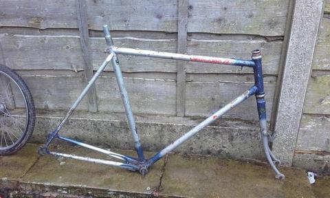 Road bike frame - PUCH good for commuter fixed gear wheel fixie