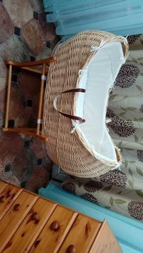 Moses basket and stand Mothercare