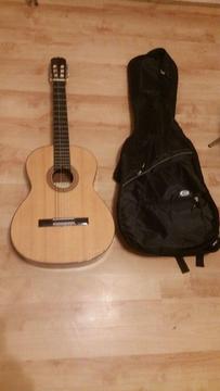 Hohner Acoustic Guitar, Model 130060, Full Size, Right Handed with case - good condition