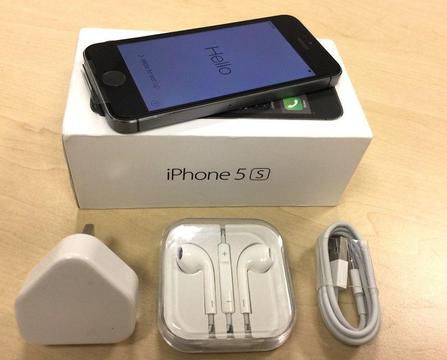 ***GRADE A *** Boxed Space Grey Apple iPhone 5S 32GB Factory Unlocked Mobile Phone + Warranty