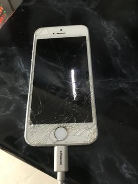 iPhone 5s 16gb three network maybe unlocked but not 100% sure