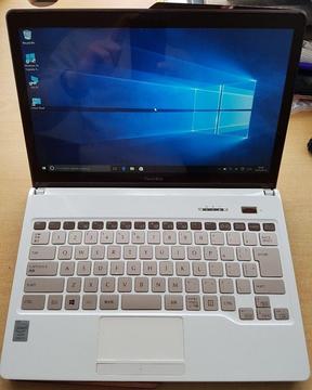 Fujitsu Touch Screen Laptop, i5 4th Gen, 500GB HDD, 4GB Ram