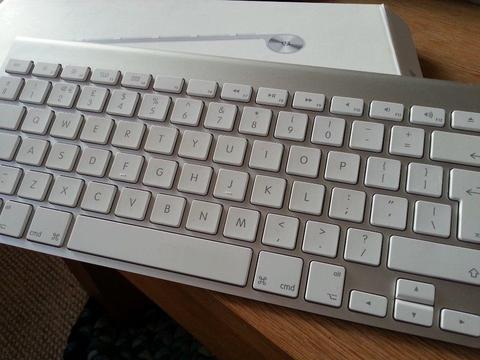 Wireless Apple Keyboard