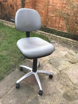 3 goldsit leather grey swivel chairs