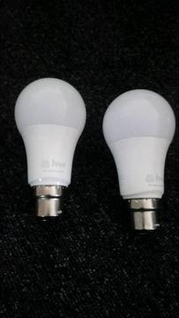 2 white tunable hive wifi bulbs warm white to bright white £10 each or 2 for £18
