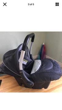 Silver Cross pushchair 3D system. Car seat and iso fix and new rain cover