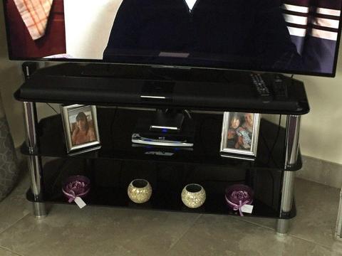 Tempered glass tv unit immaculate condition