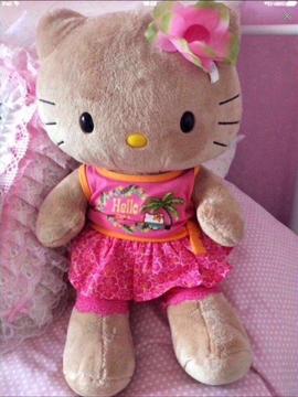 BUILD A BEAR HELLO KITTY WITH OUTFIT