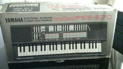 Yamaha electric keyboard