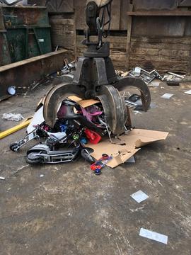 Free collection of scrap metal and batteries