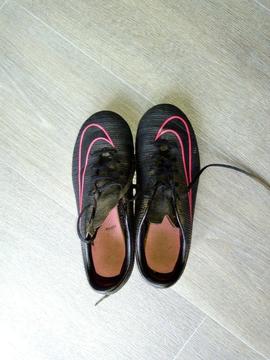Boys Nike football boots size 3