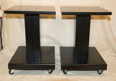 Heavy duty speaker stands with casters