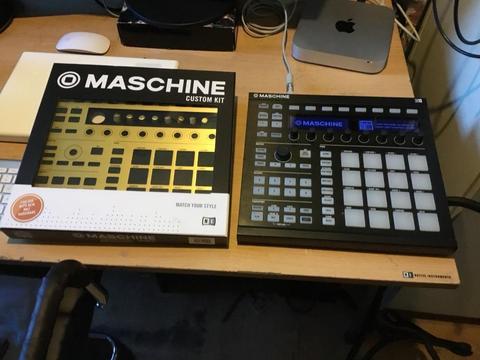 Native Instruments Maschine 2 with software license and gold front