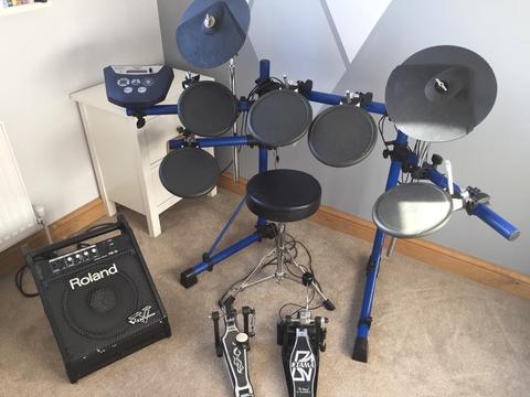 Roland TD6 Electric Drum Kit + Roland Drum Amp + Drum Stool