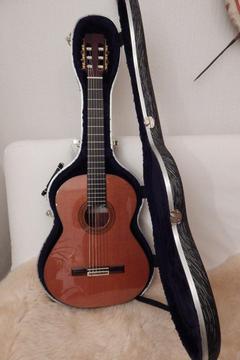 Jose Ramirez R4 Classical Guitar_All solid wood_!!!