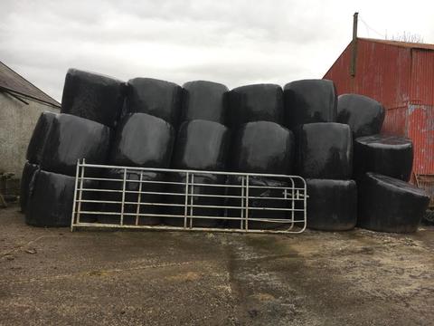 140 bales silage