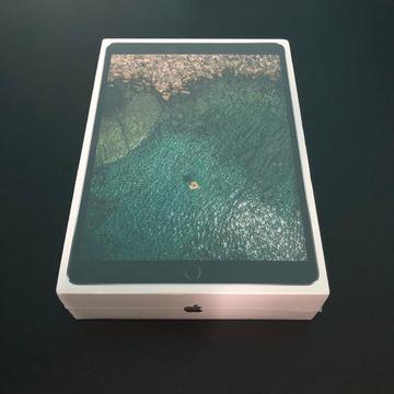 iPad Pro 10.5 inch 64gb WiFi Space Grey New...!!!